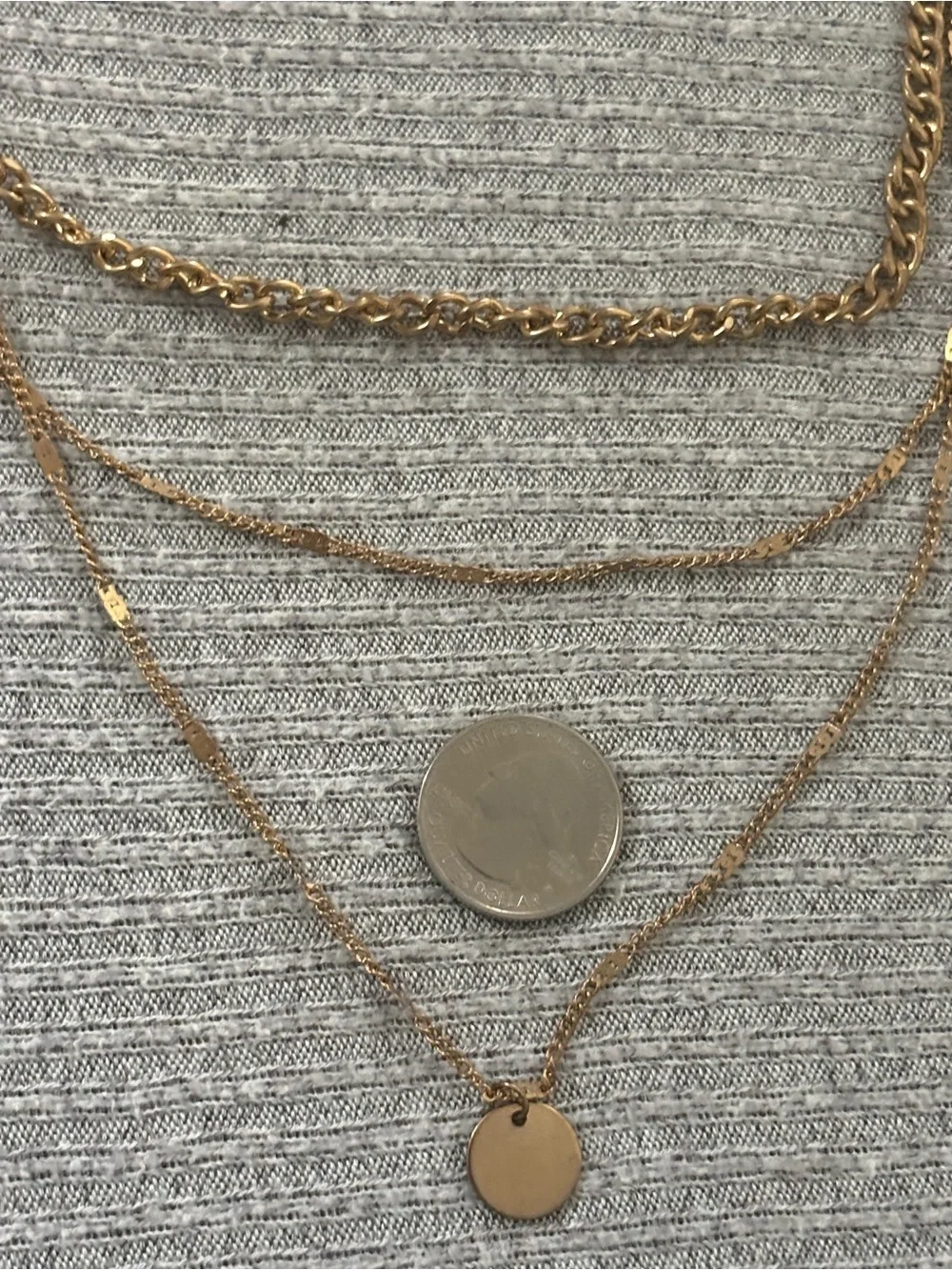 Vintage gold tone 3-stranded & layered adjustable chain necklace w dangly charm